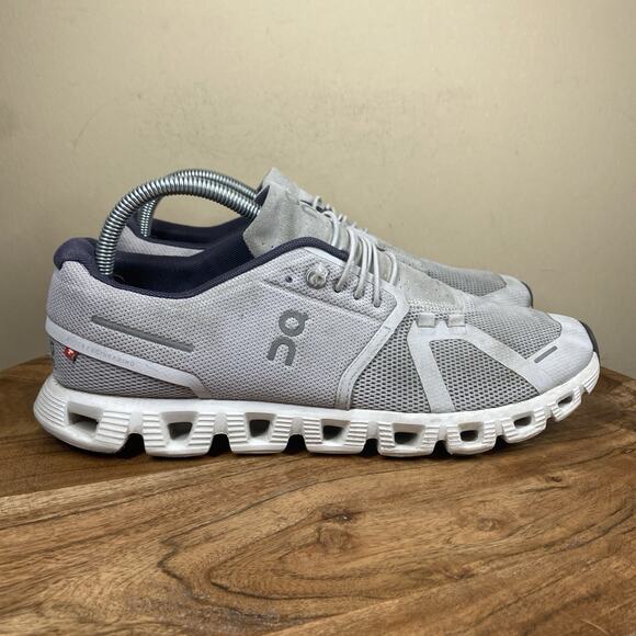 On Cloud 5 Glacier White Mens Gray Size 9 Athletic Running Shoes 59.98909 - Picture 1 of 11